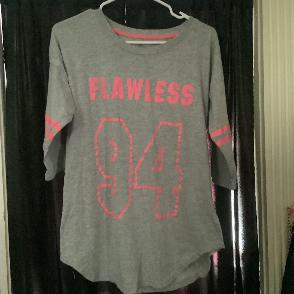 Flawless night shirt